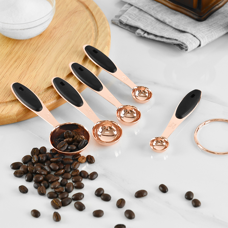 Kitchen Measuring Cups and Spoons Set