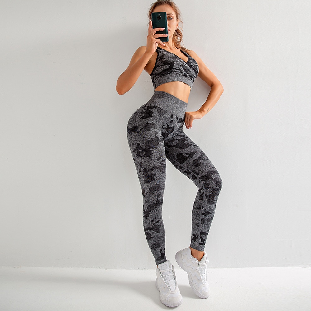 Yoga Seamless Camouflage Printed Sportswear for Women