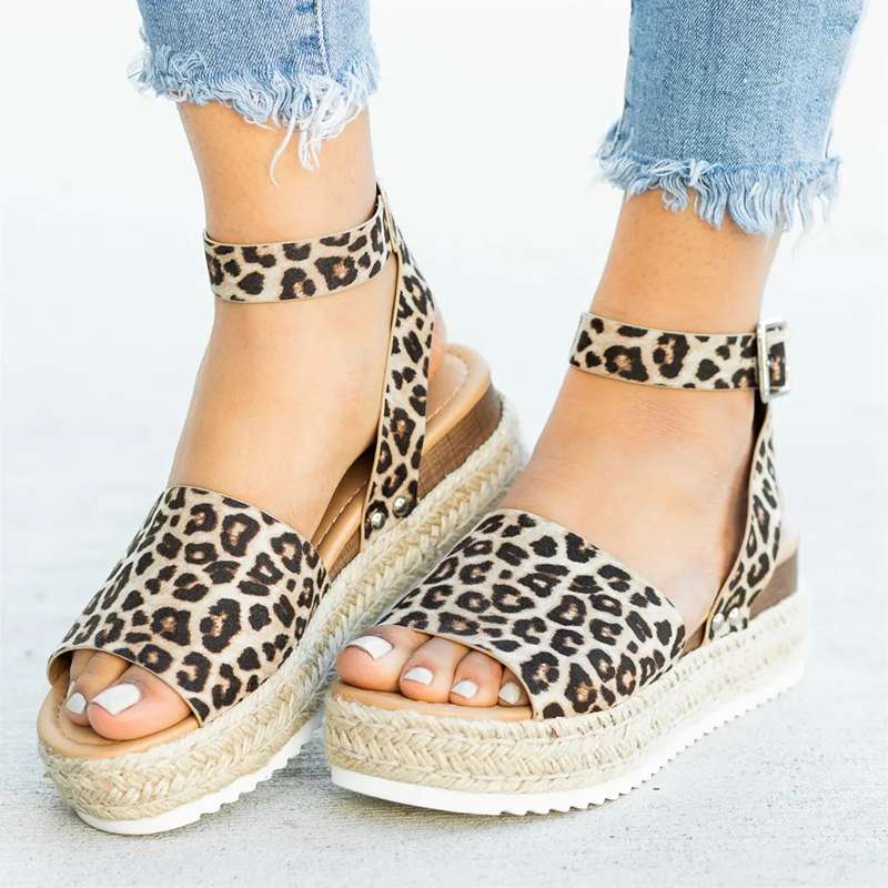 Simple Styled Platform Sandals