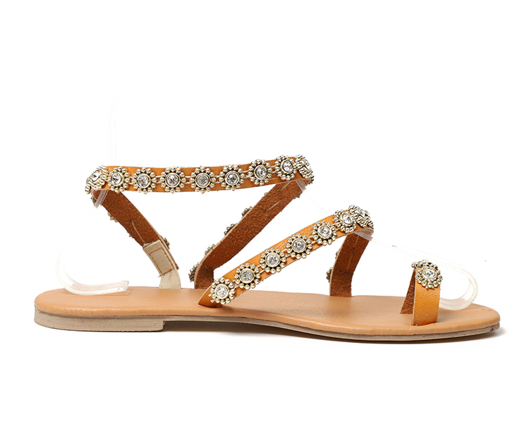 Women's Flowers Decorated Leather Sandals