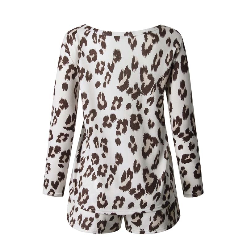 Pajama Set for Women with Leopard Print