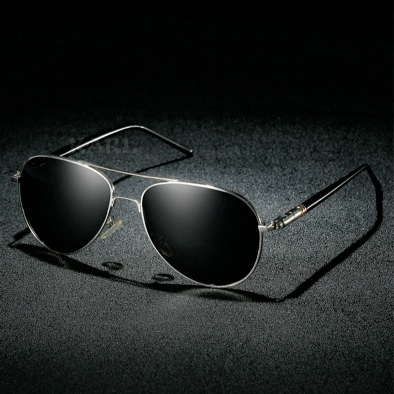 Men's Classic Pilot Sunglasses