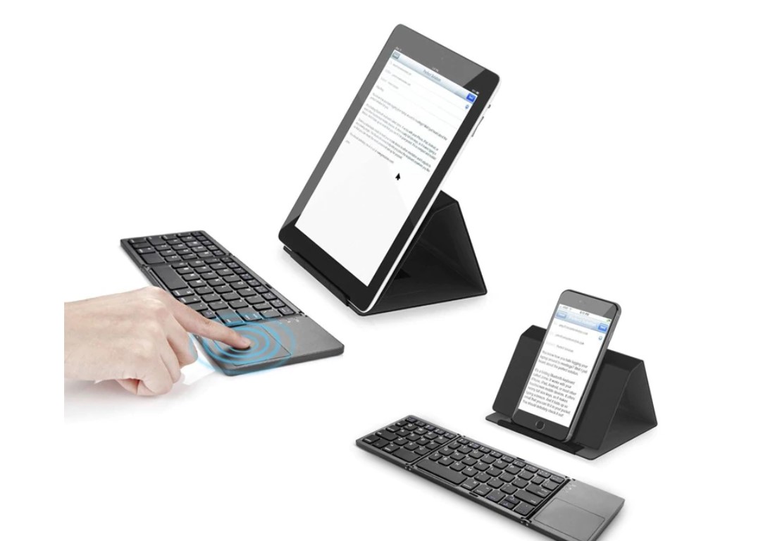 Foldable Bluetooth Keypad with Touchpad